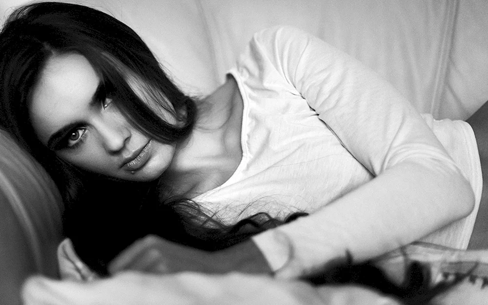 Ekaterina Zueva 1920 1080