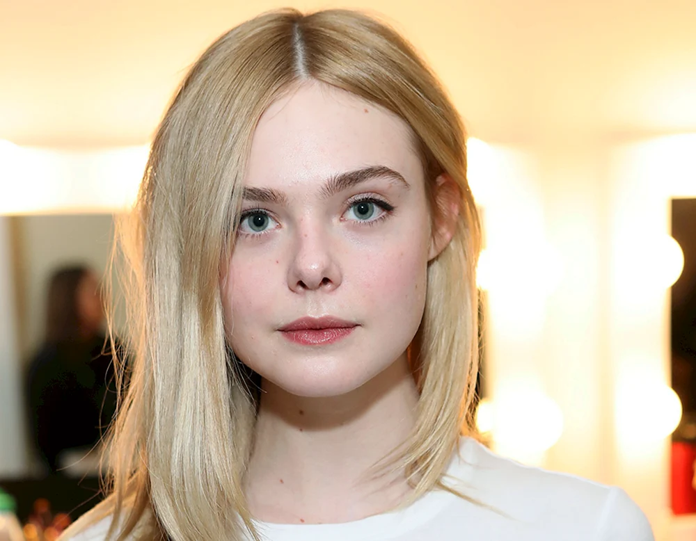 Elle Fanning elle
