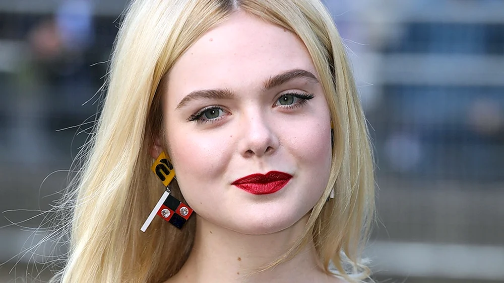 Elle Fanning