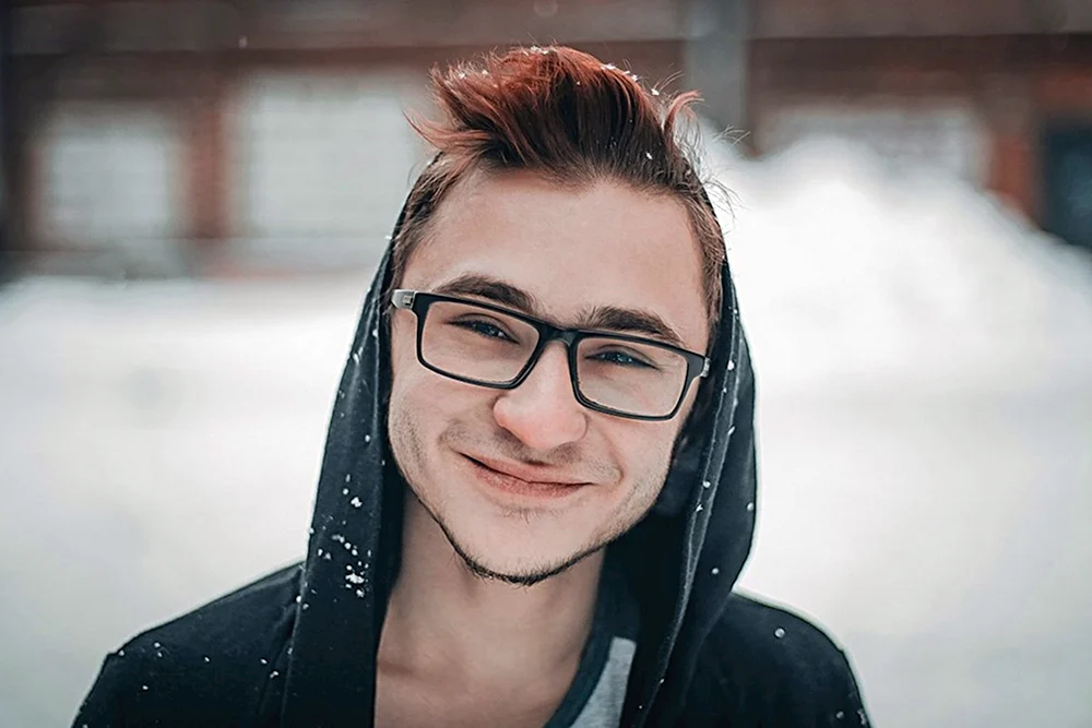 Eldar Dscharakow