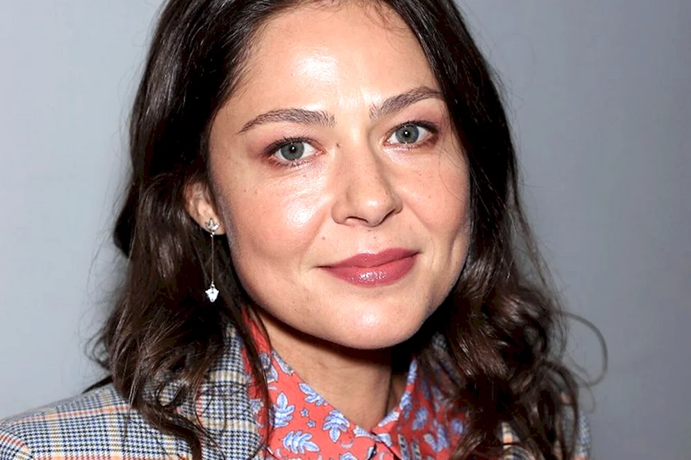 Yelena Lyadova Schauspielerin
