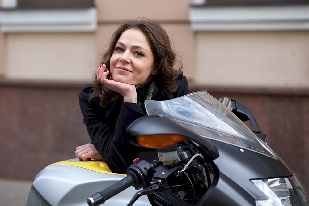 Lyadova Elena Schauspielerin