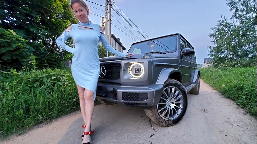 Lisovskaya auto blogger
