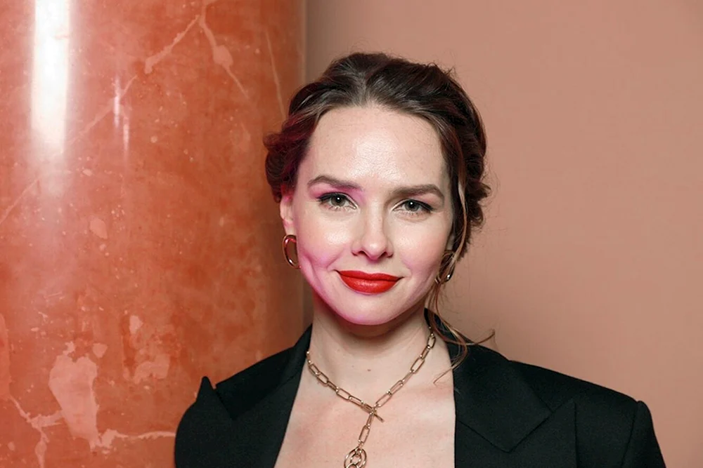 Elena Nikolaeva elenanika