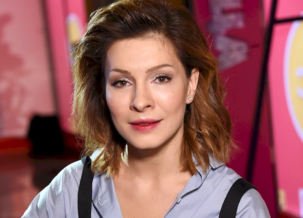 Elena Podkaminskaya 2022