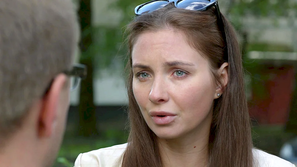 Elena Radevich Schauspielerin
