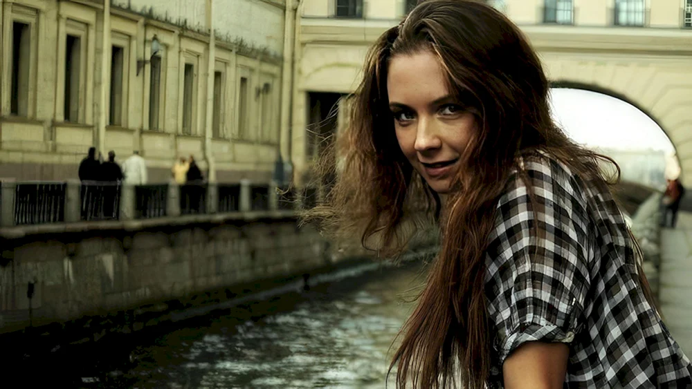 Elena Radevich Schauspielerin