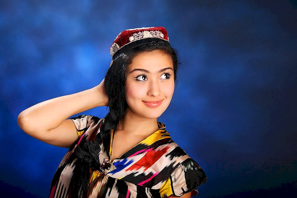 Elina Abai kyzy Schauspielerin