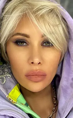 Elina Haus 2