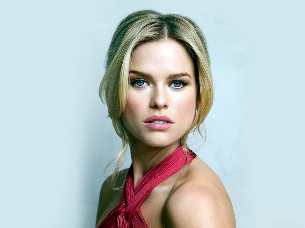 Elyse Eve ist heiß