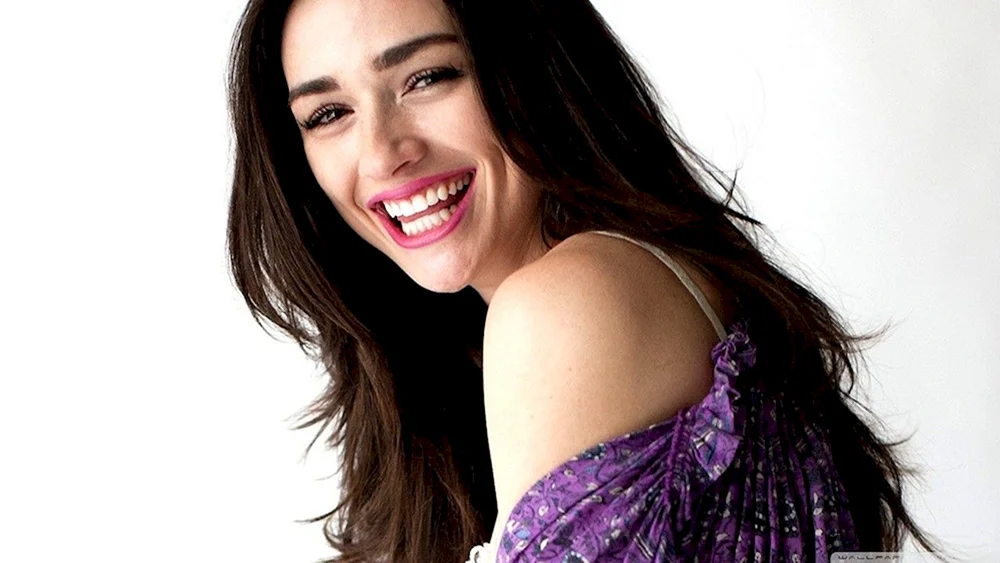 Crystal Reed Allison