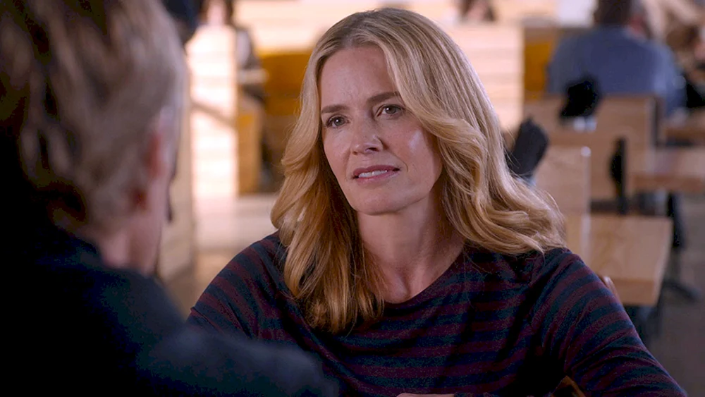 Elisabeth Shue