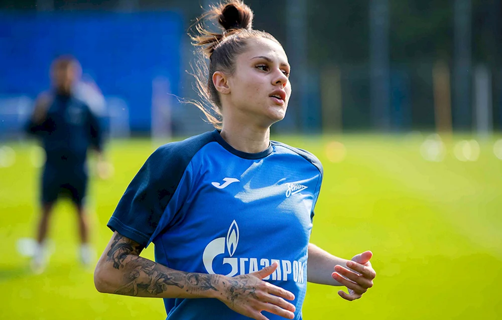 Elizaveta Semyonova Zenit