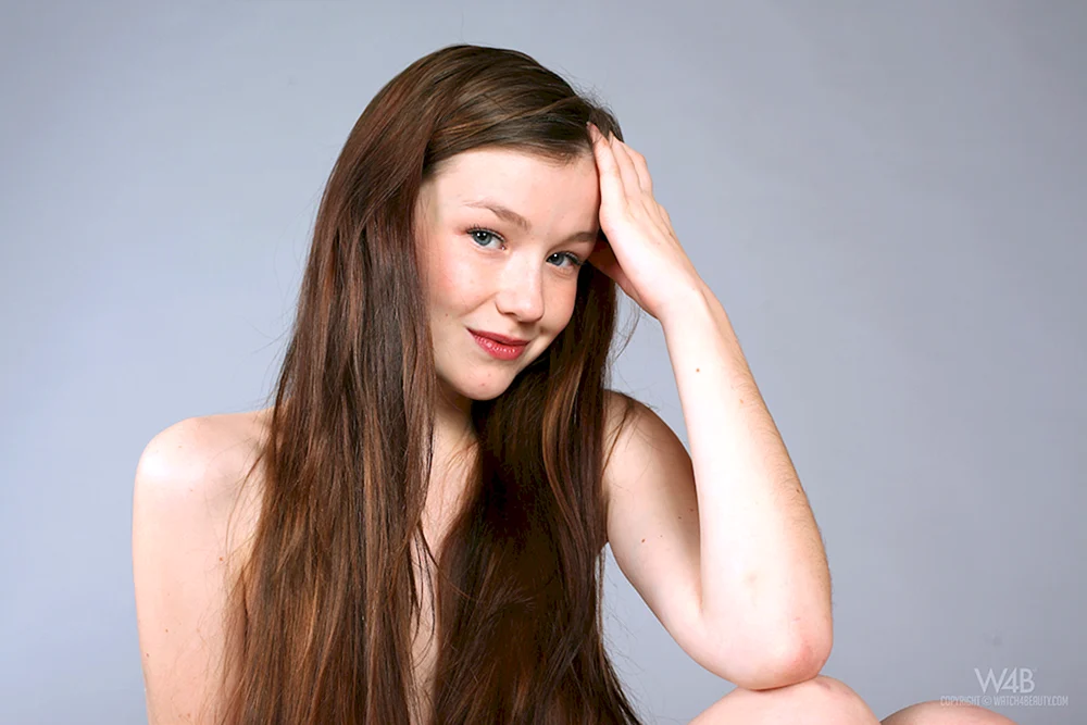 Emily Bloom Modell