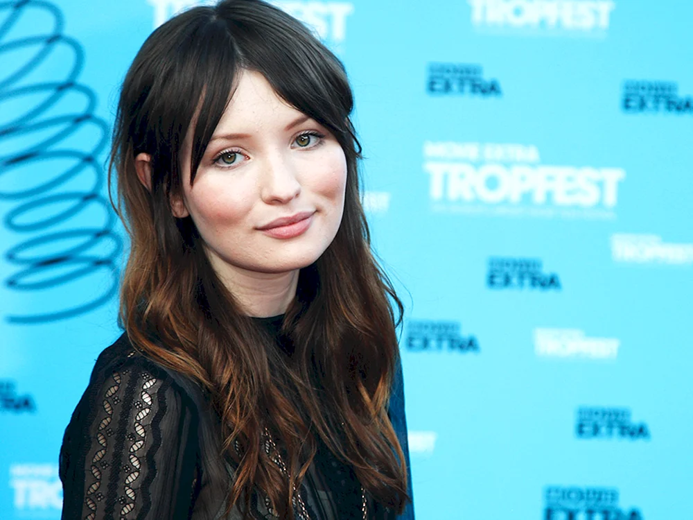 Emily Browning Emily Browning