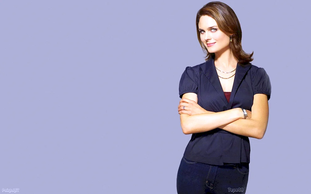 Emily Deschanel 2024