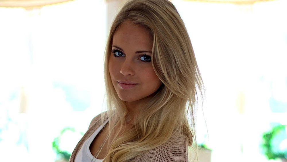 Schlanke Mädchen