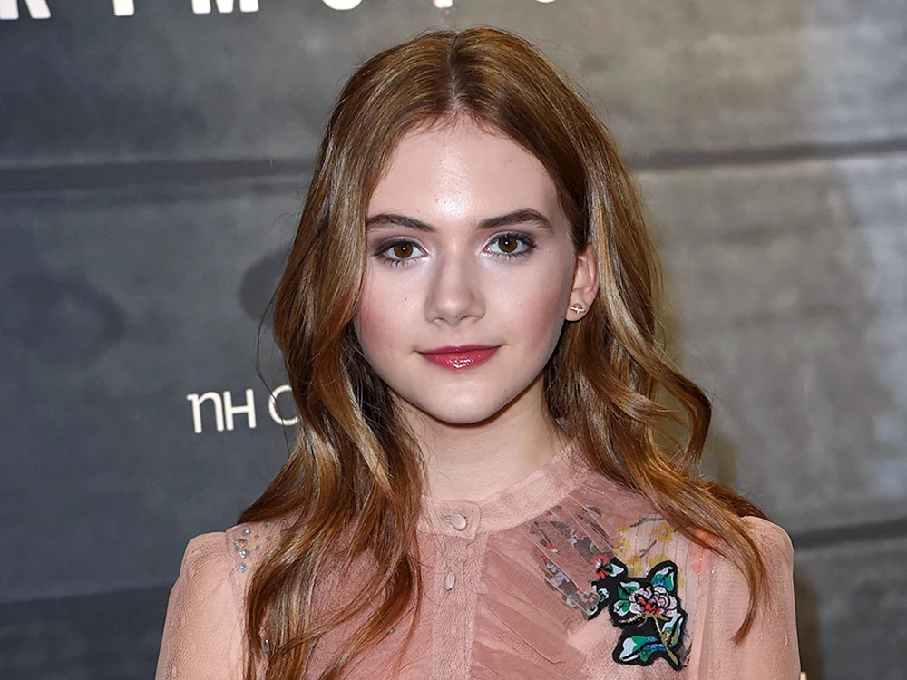Emilia Jones 2020