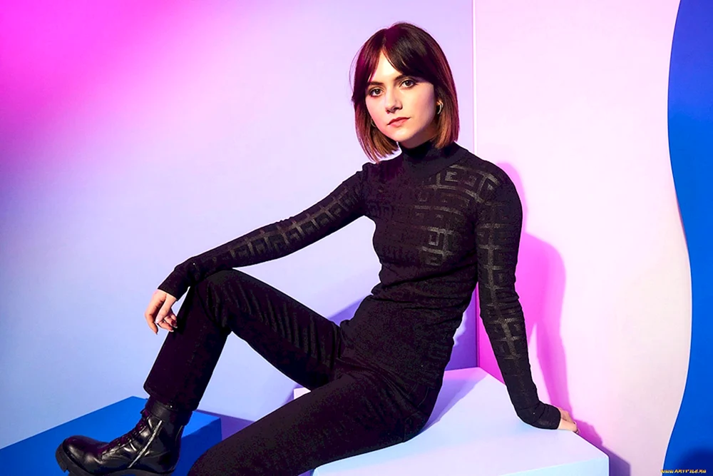 Emilia Jones Schlüsselschlösser