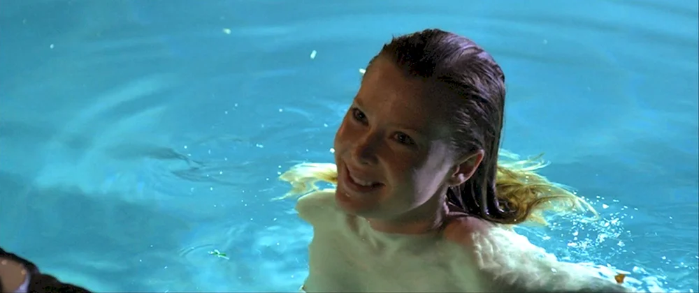 Emma Booth im Film Parker