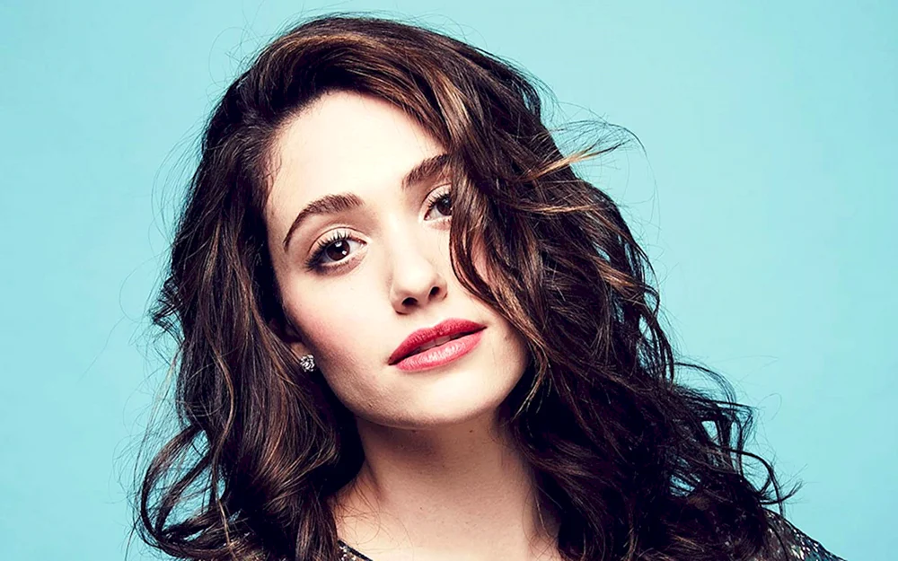 Emmy Rossum heiß