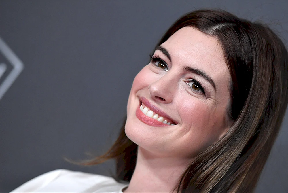 NN Hathaway Schauspielerinnen