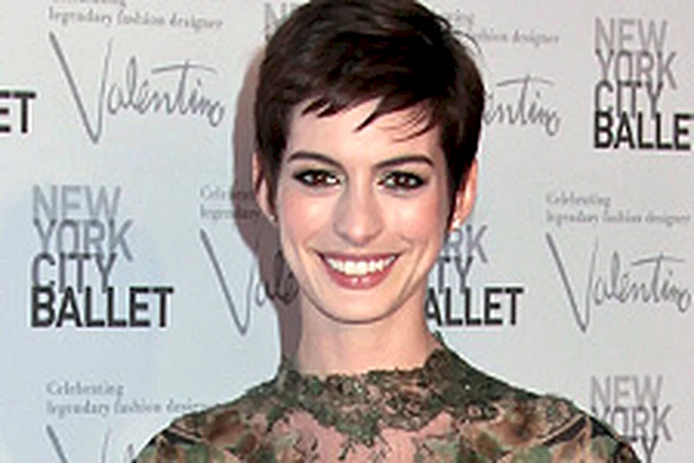 Anne Hathaway mit 18 und 36
