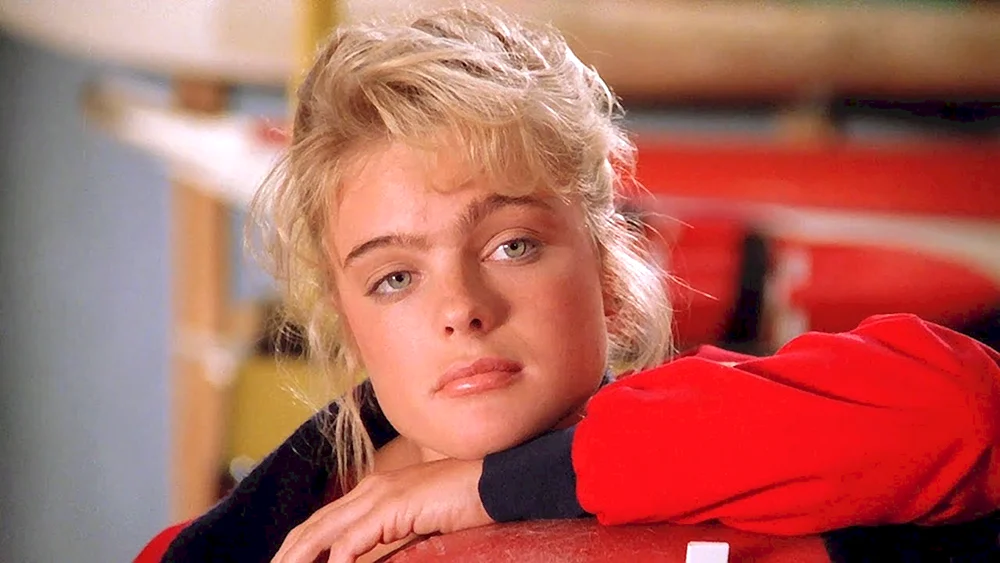 Erica Eleniak