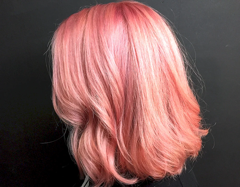 Estel erdbeerblond