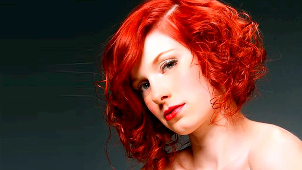 Estelle feurig rot