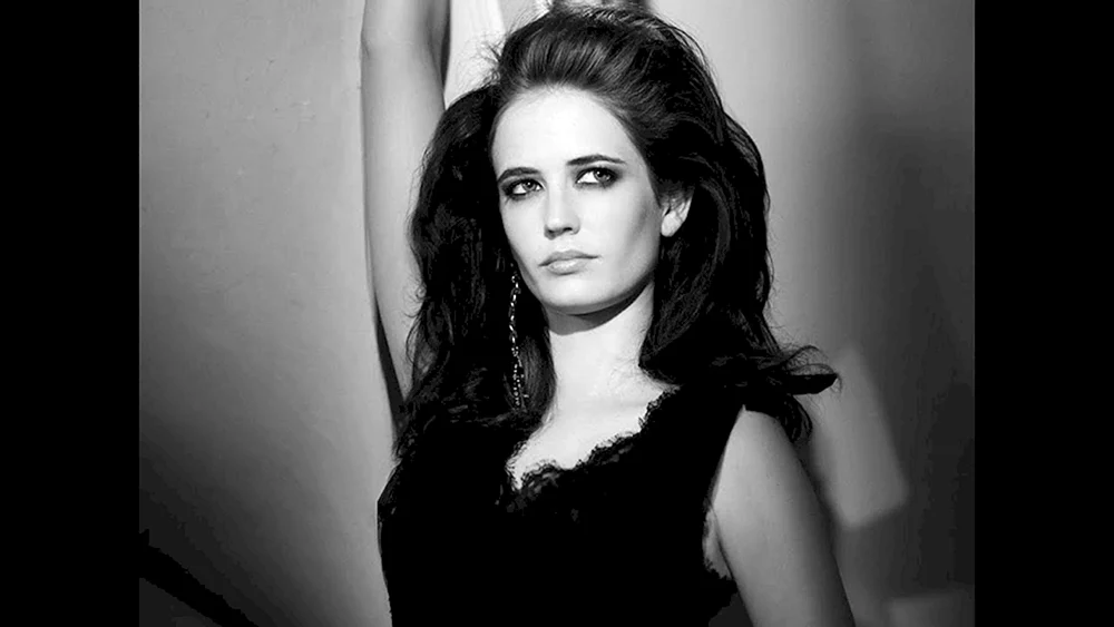 Eva Gaelle Green Green
