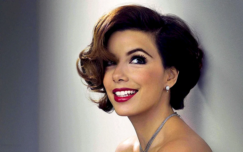 Eva Longoria mit braunem Haar