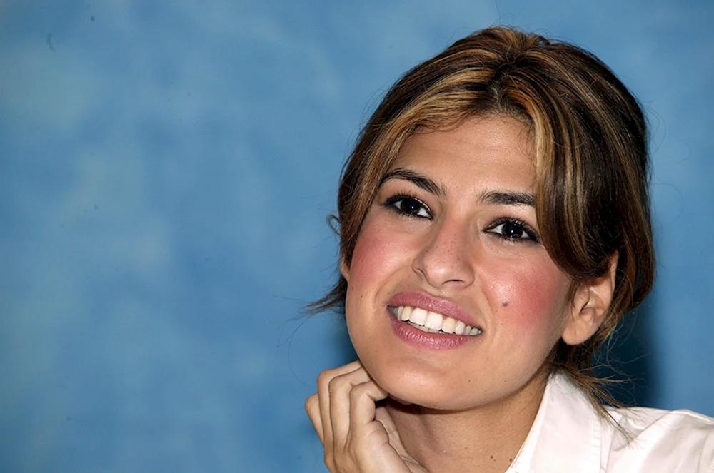 Eva Mendes 2022