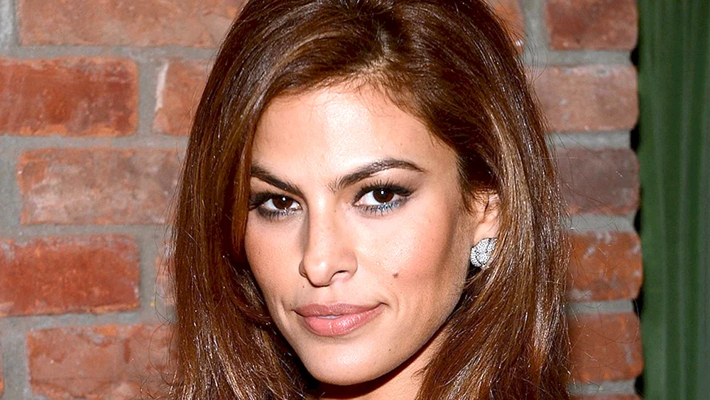 Eva Mendes 2017
