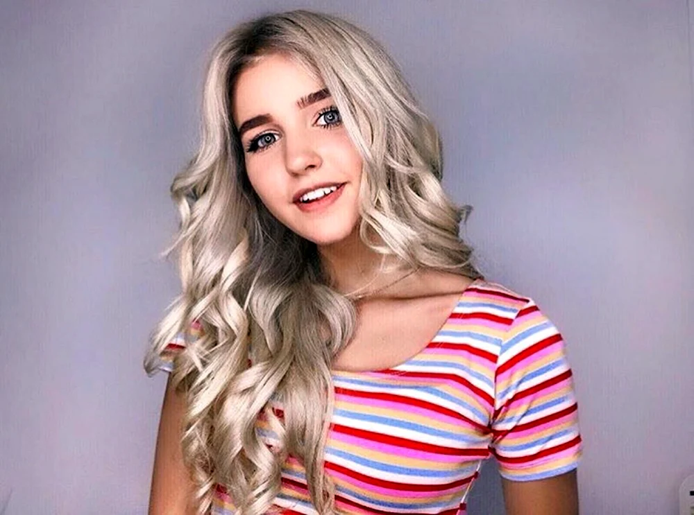 Eva Miller 2019