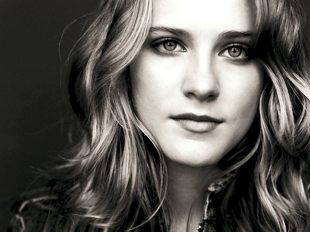 Rachel Wood
