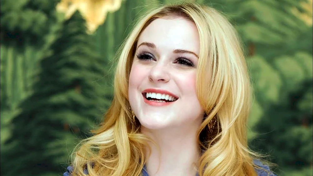 Rachel Wood