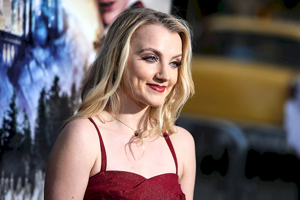 Evanna Lynch 2021