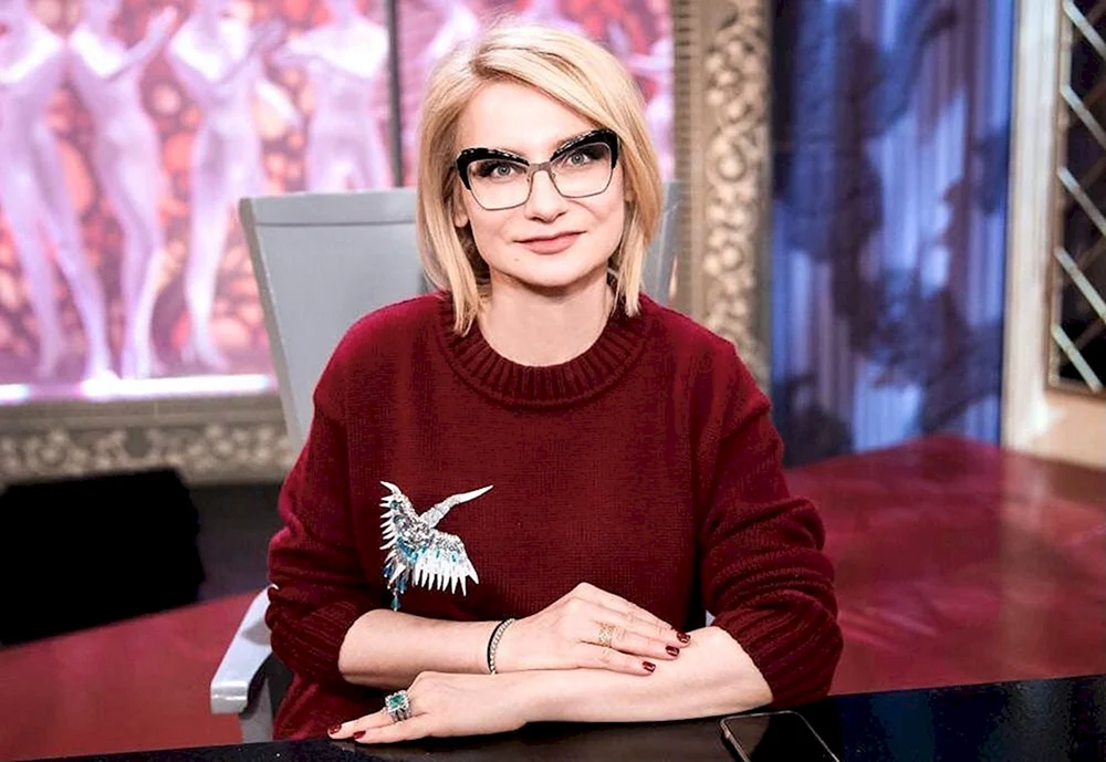 Evelina Khromchenko