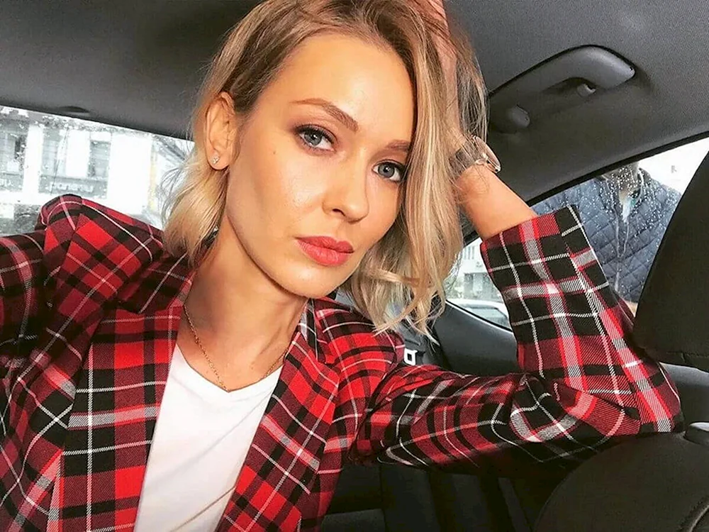 Eugenia Loza