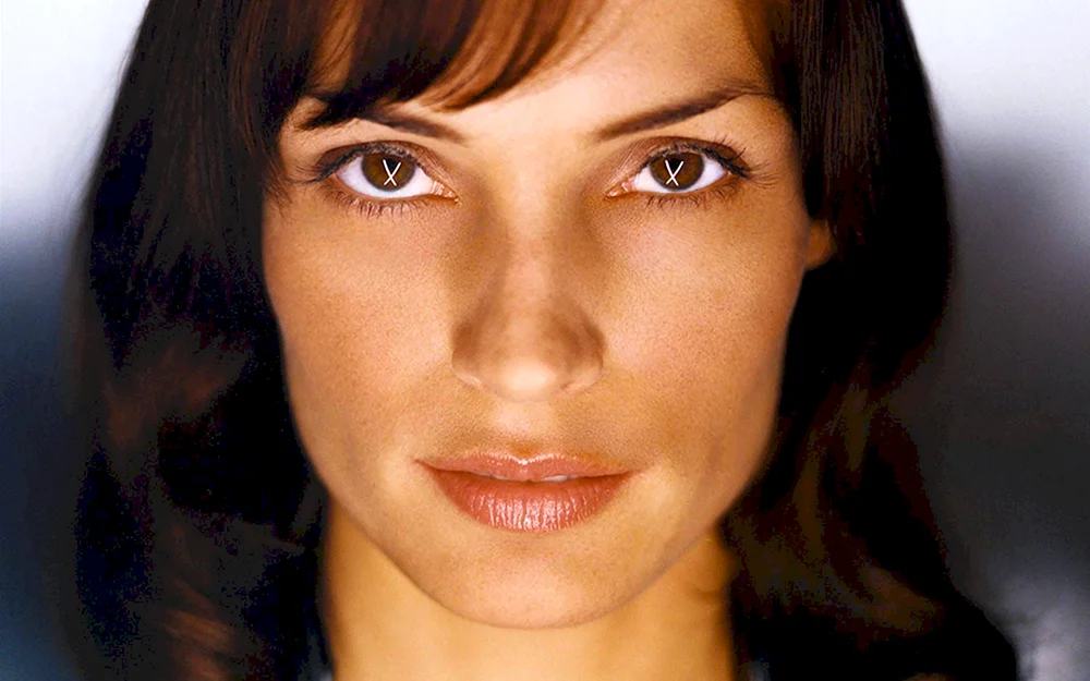 Famke Janssen 2000
