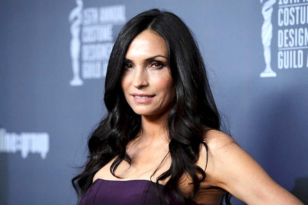 Famke Janssen 2021