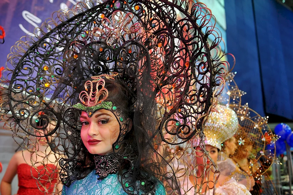 Fantasie-Frisuren