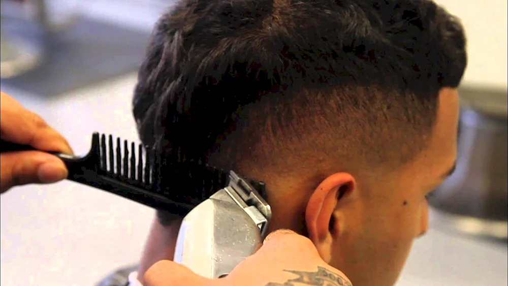 Faux Hawk Haarschnitt Haarschnitt