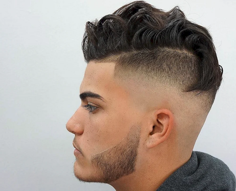 Pompadour-Haarschnitt Undercat