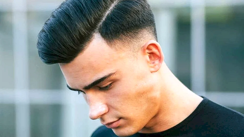 Fade Undercat Pompadour Frisuren