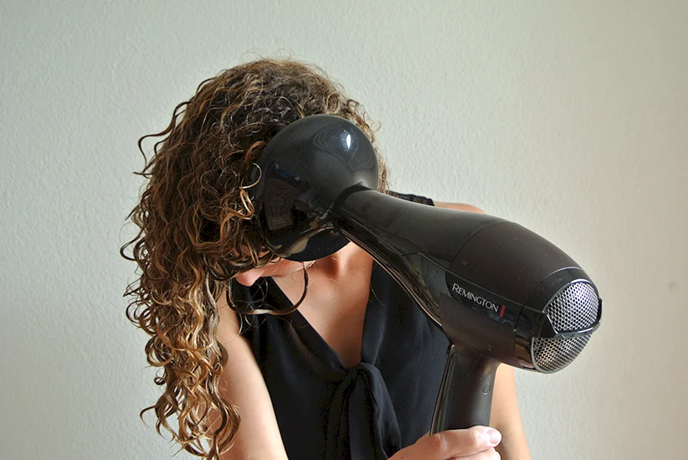 Dyson Diffusor-Haartrockner für Locken