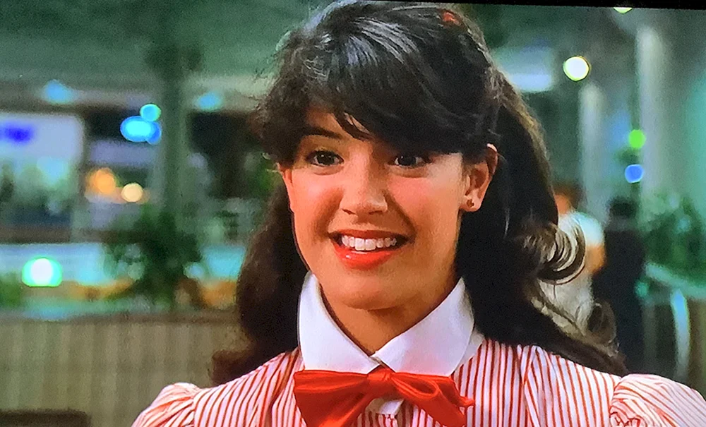 Phoebe Cates
