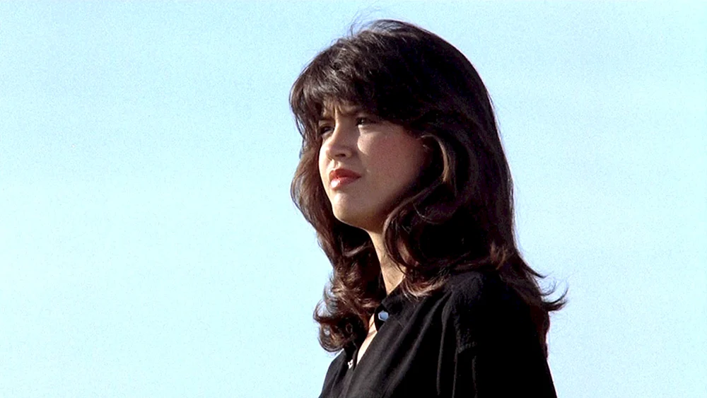 Phoebe Cates