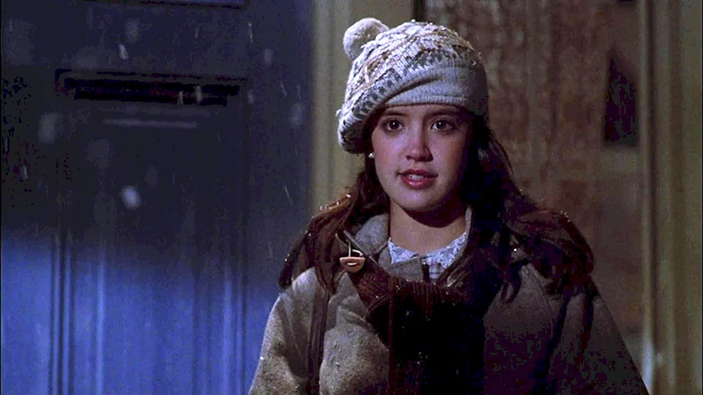 Phoebe Cates